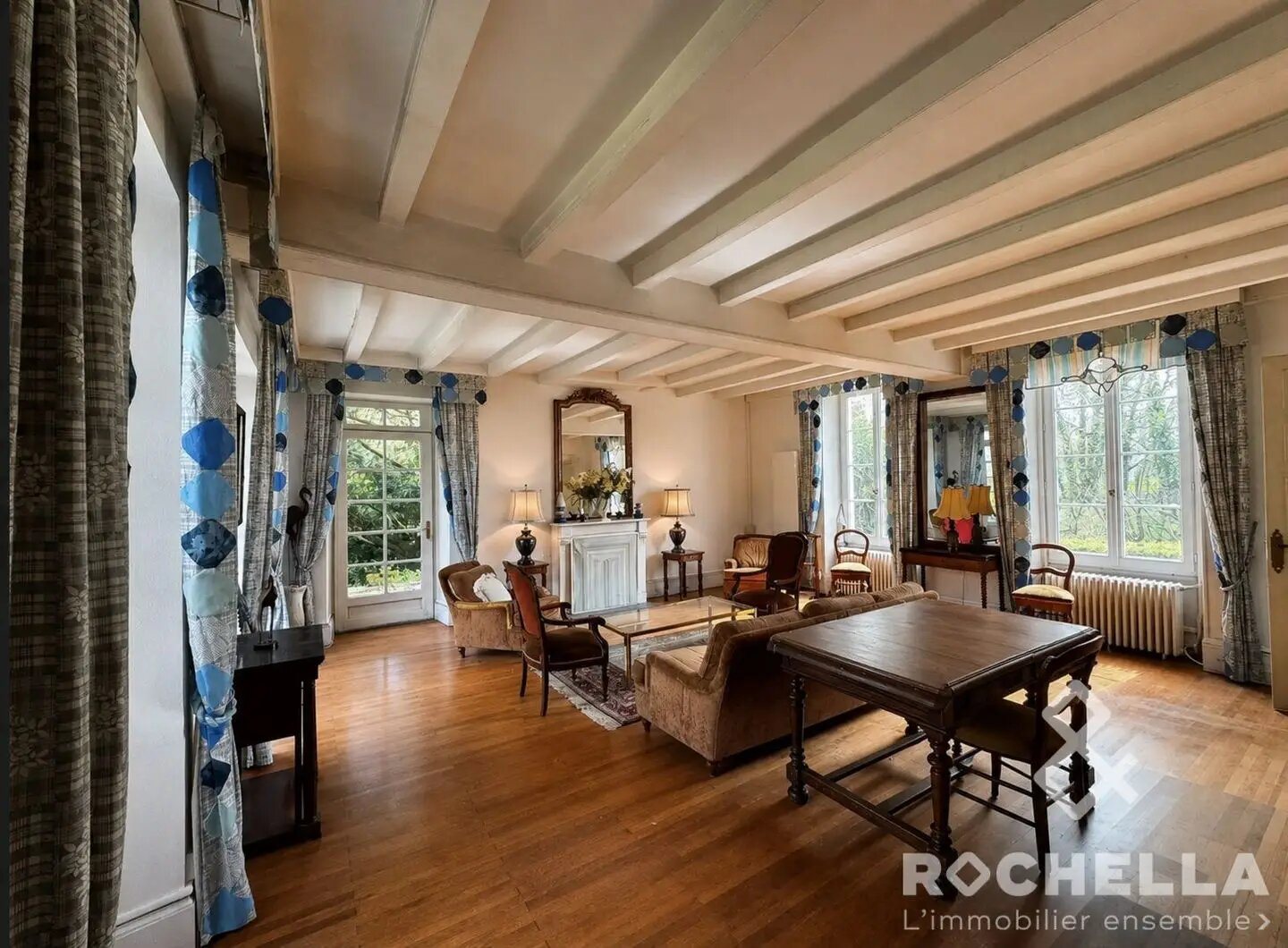 Maison à vendre, 233m², Doeuil-sur-le-Mignon