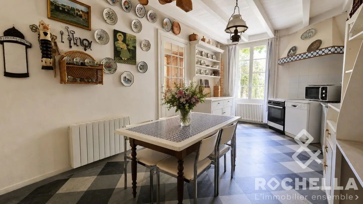 Maison à vendre, 233m², Doeuil-sur-le-Mignon