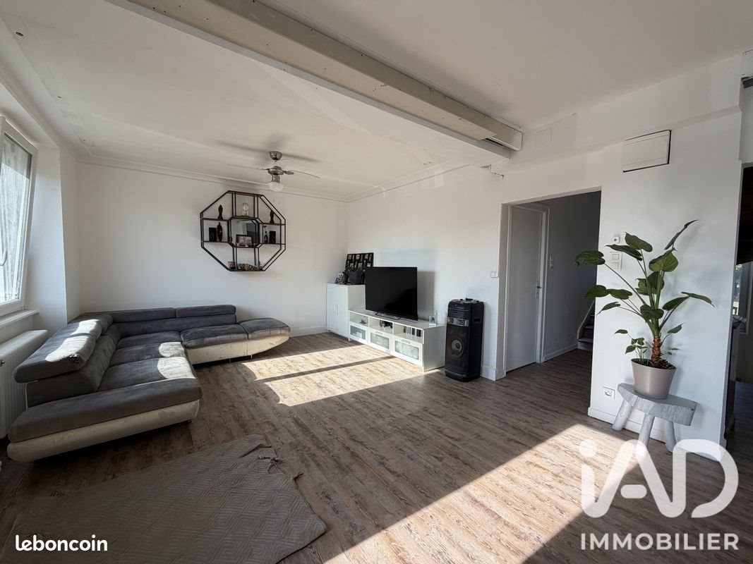 Maison à vendre, 148m², Baud