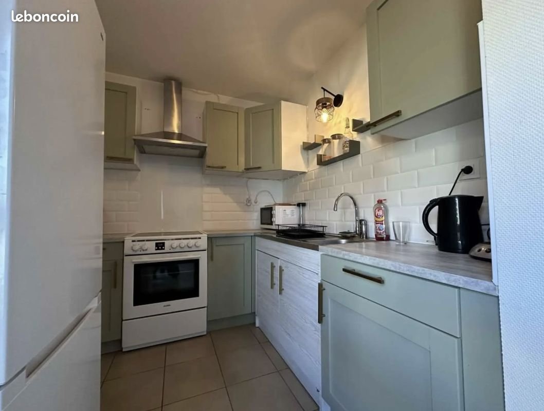 Appartement à louer, 38m², Pia