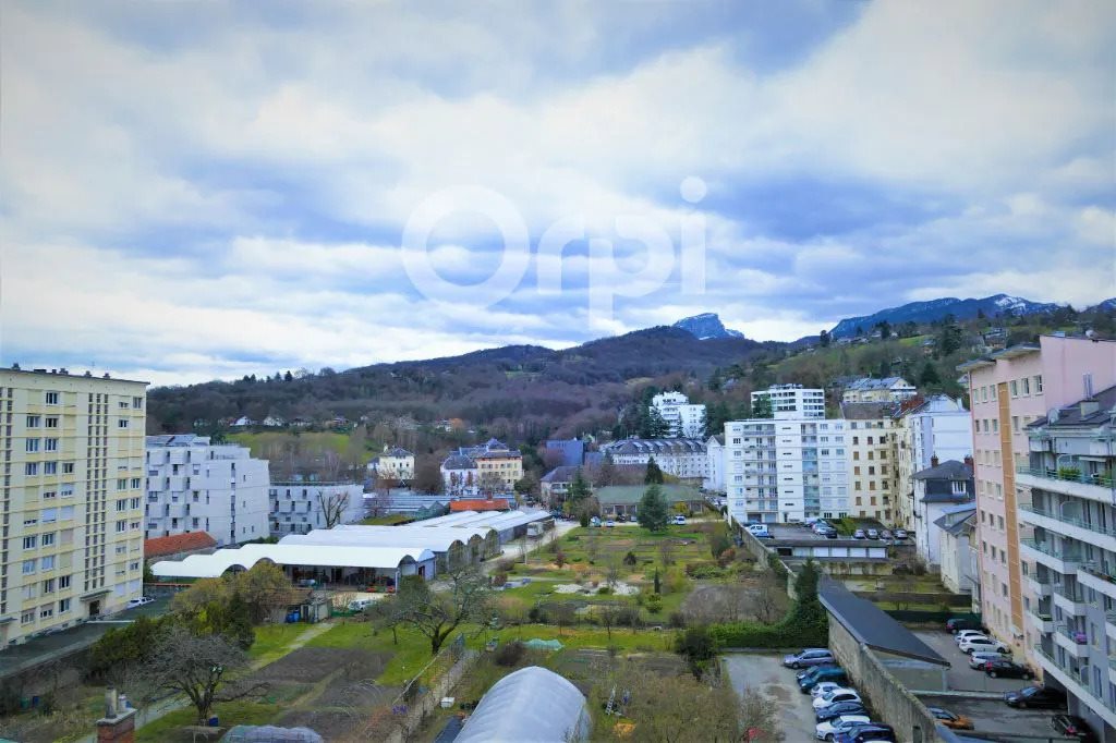 Appartement à louer, 74m², Chambéry