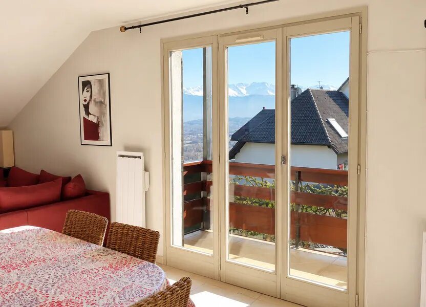 Appartement à louer, 87m², Saint-Baldoph