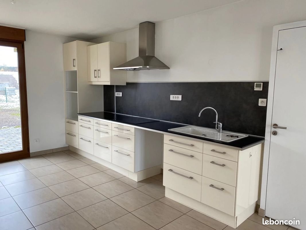 Appartement à louer, 72m², Ars-Laquenexy