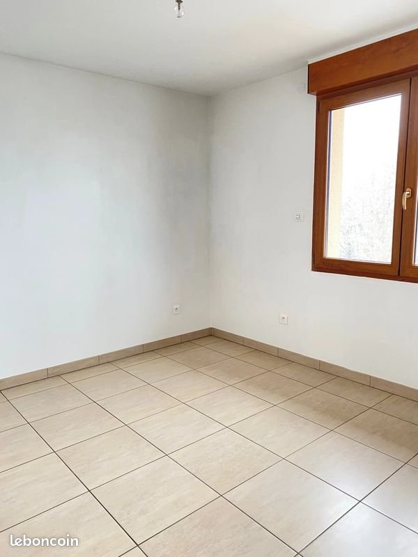 Appartement à louer, 72m², Ars-Laquenexy