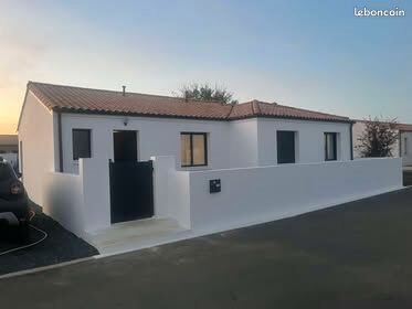 Maison à louer, 93m², Bérat