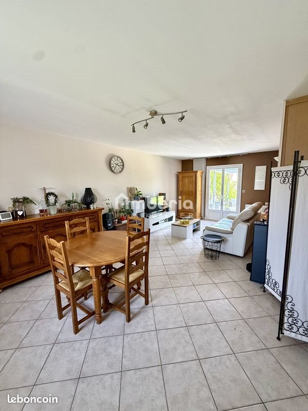 Maison à vendre, 92m², Traînou