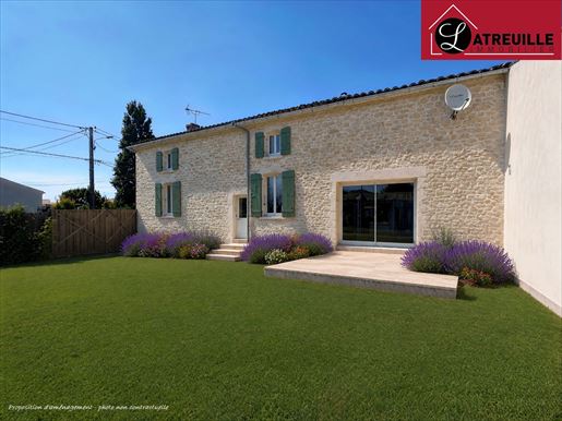 Maison 6 pièces 156 m² · à Saint-Simon-de-Pellouaille · 156 m² · 195 800 €