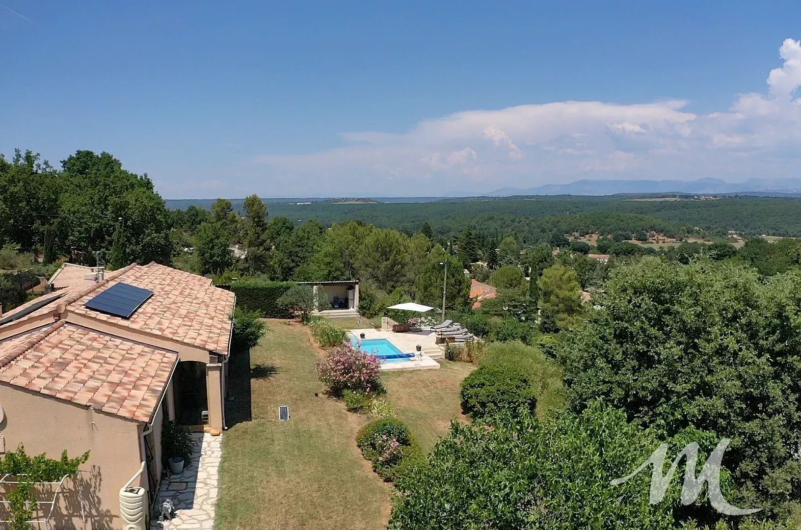 Maison à vendre, 195m², Montmeyan