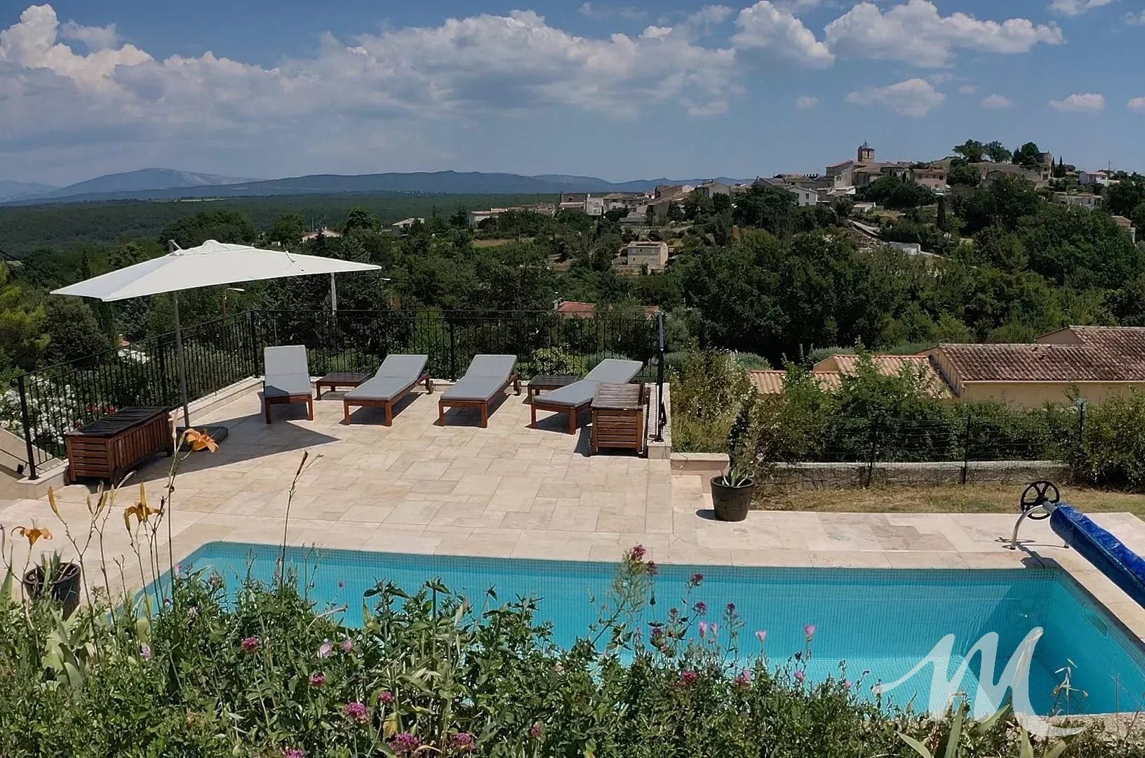 Maison à vendre, 195m², Montmeyan