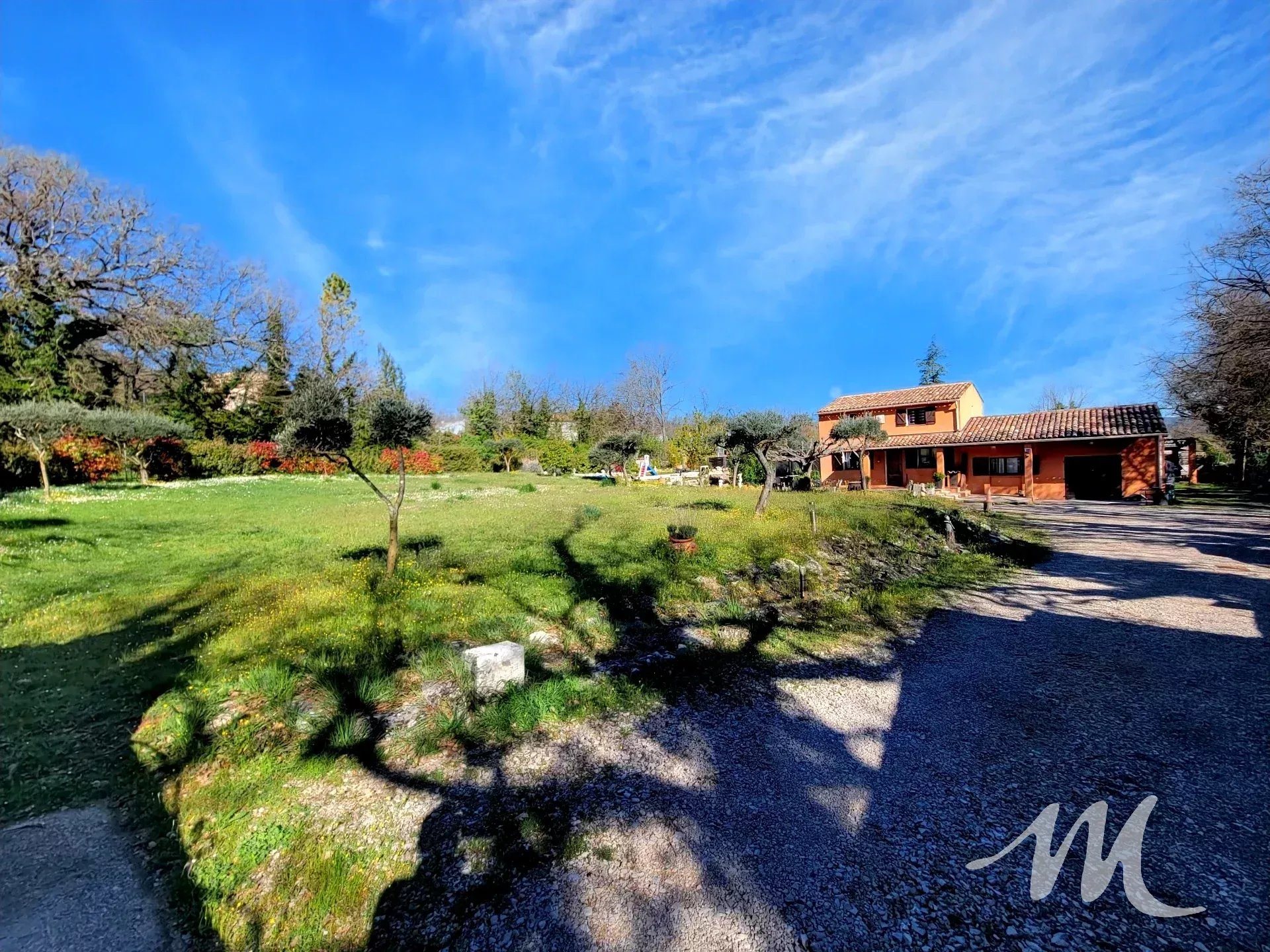 Maison à vendre, 133m², Montmeyan