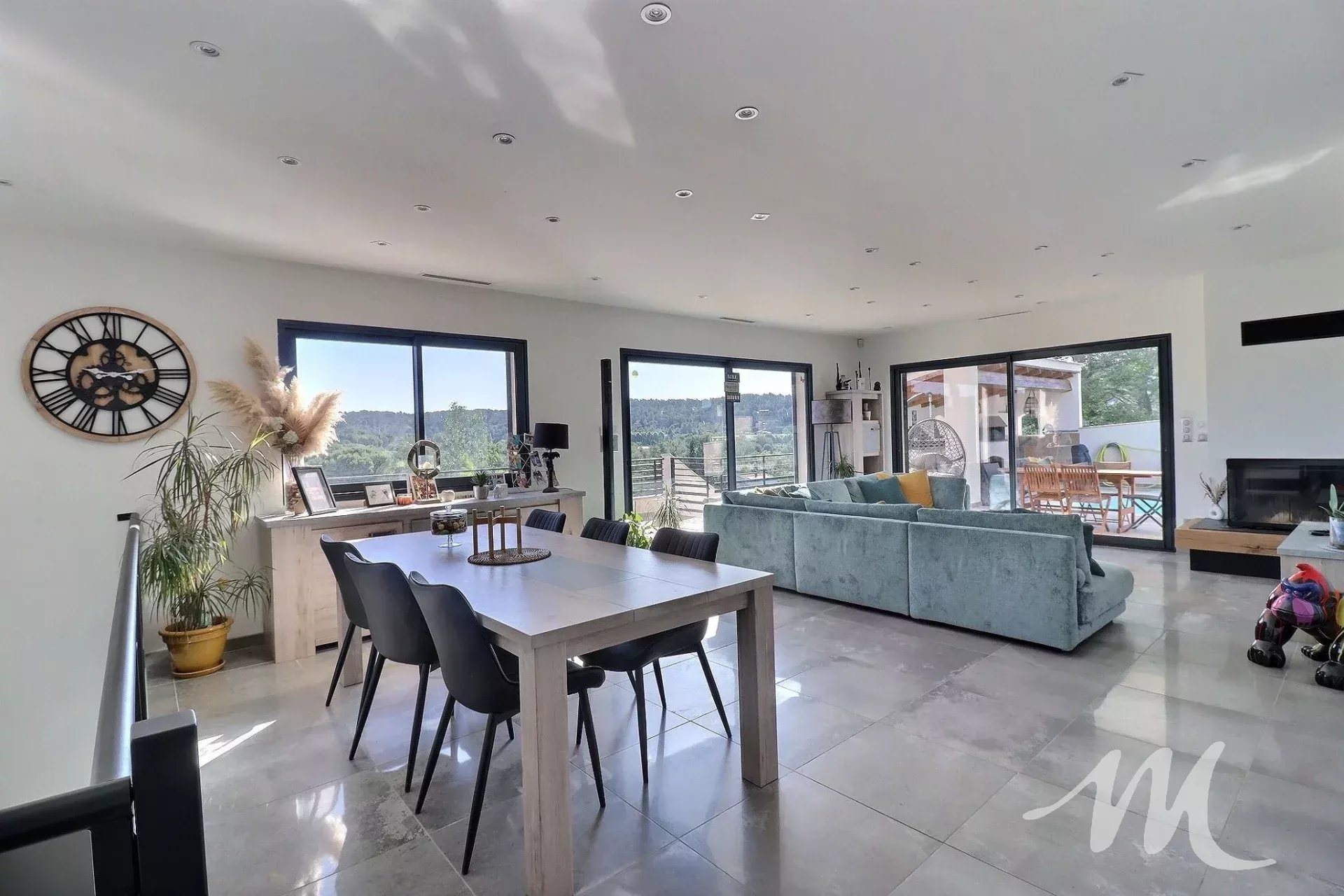 Maison à vendre, 221m², Barjols