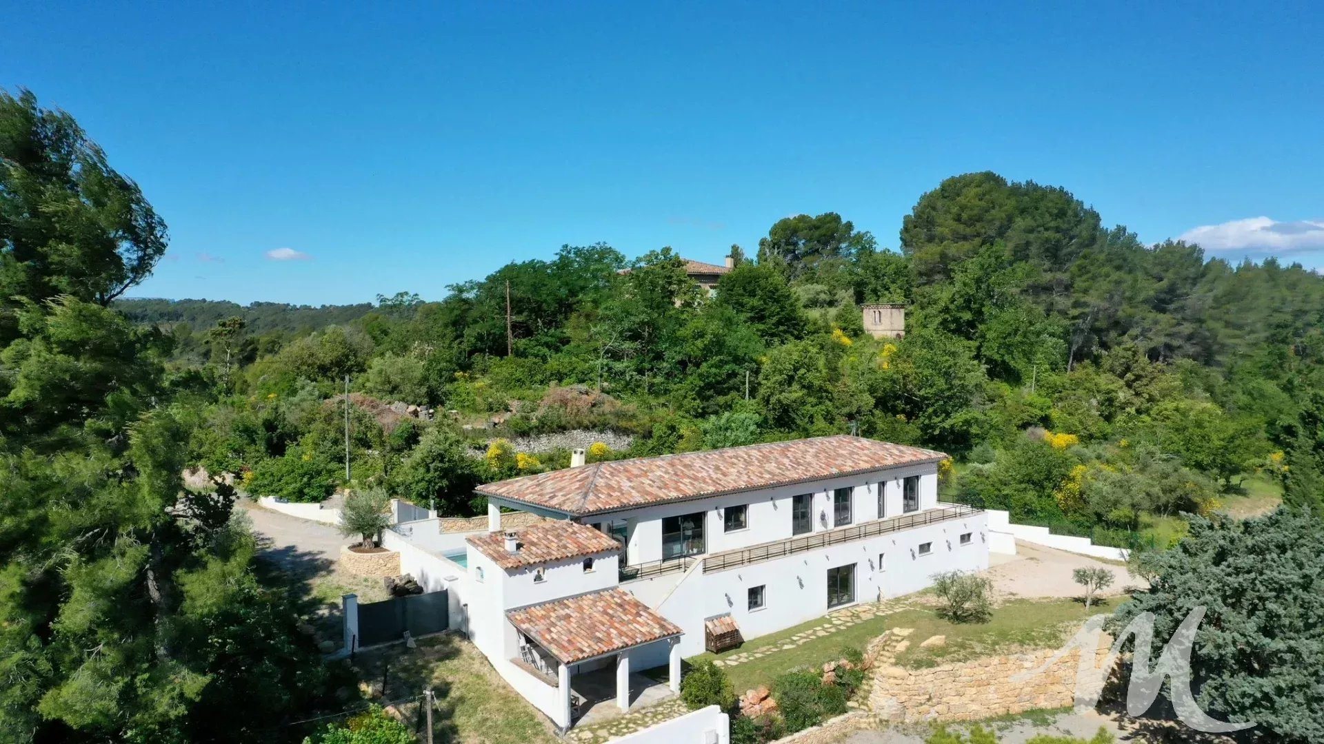 Maison à vendre, 221m², Barjols