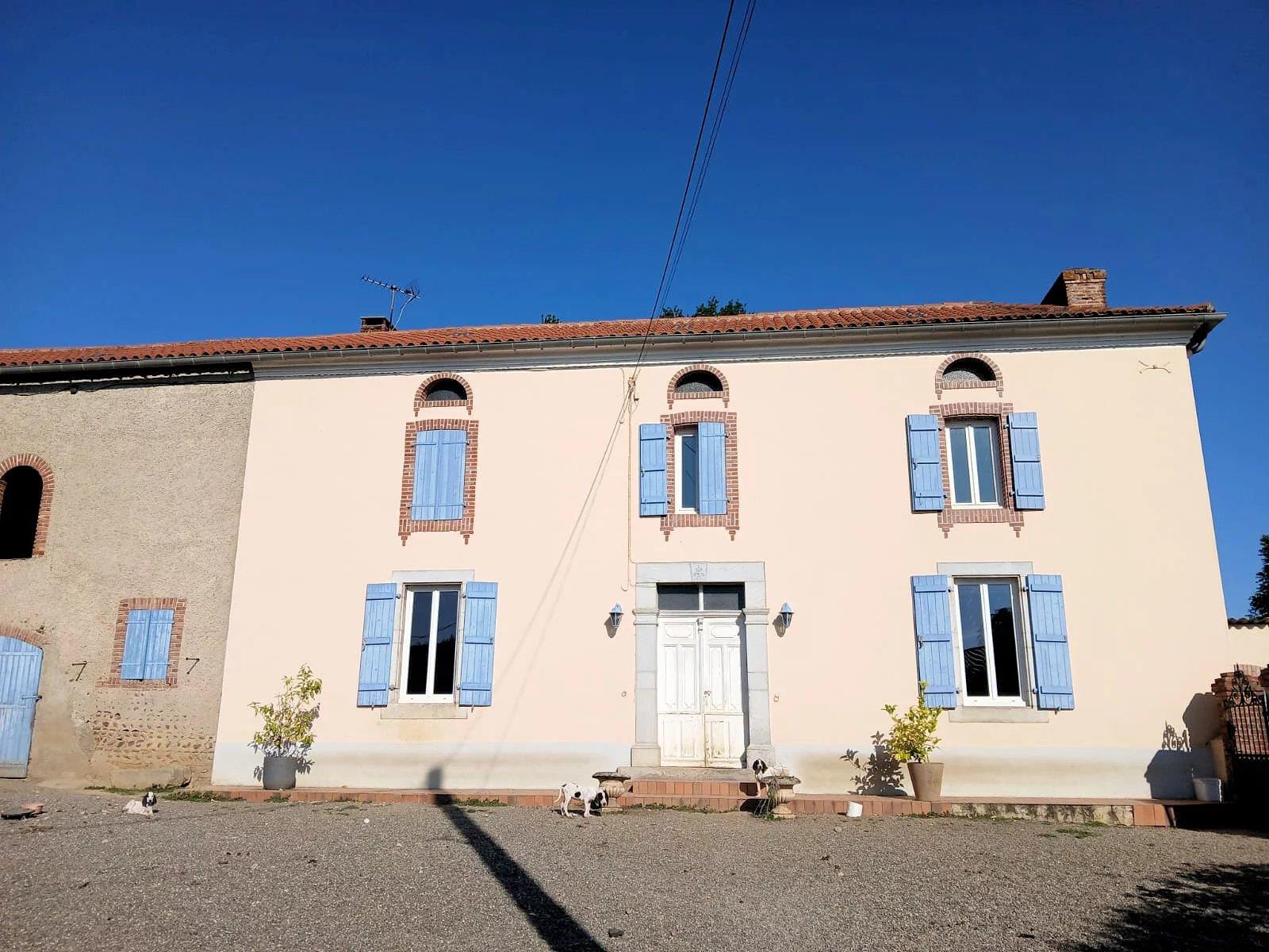 Maison à vendre, 187m², Vic-en-Bigorre