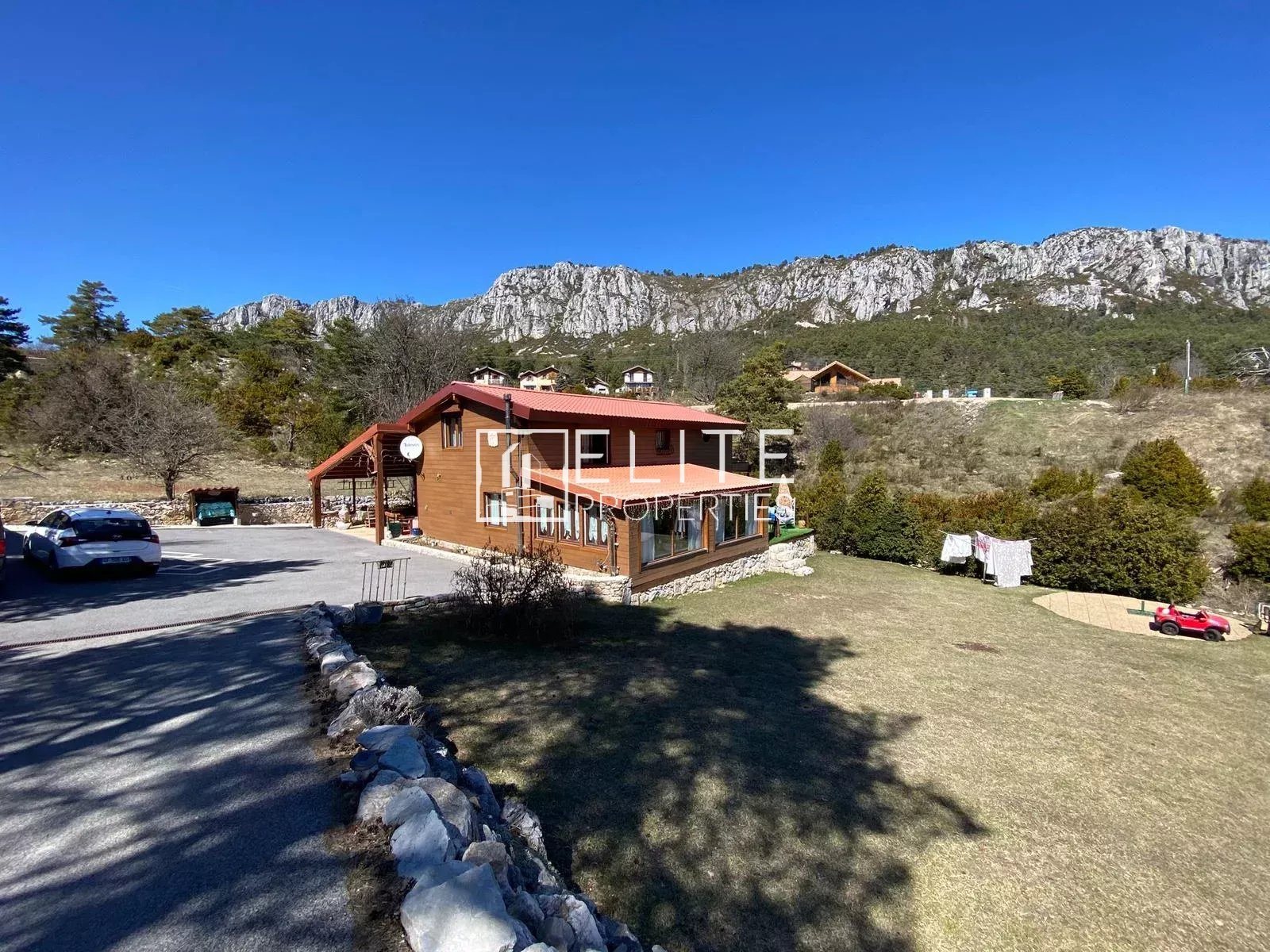Maison à vendre, 211m², Andon