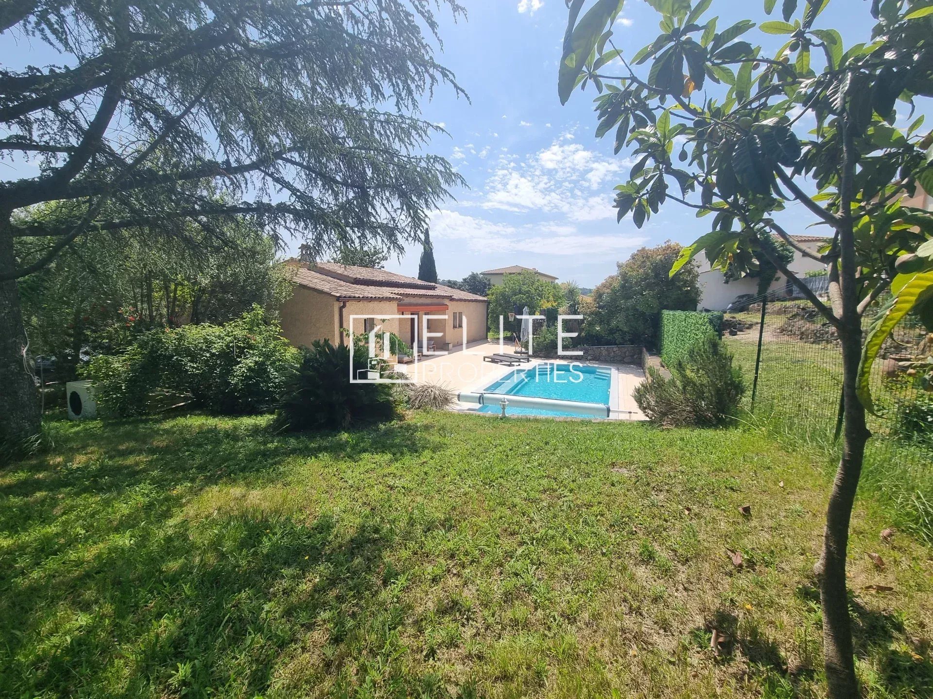 Maison à vendre, 111m², Grasse