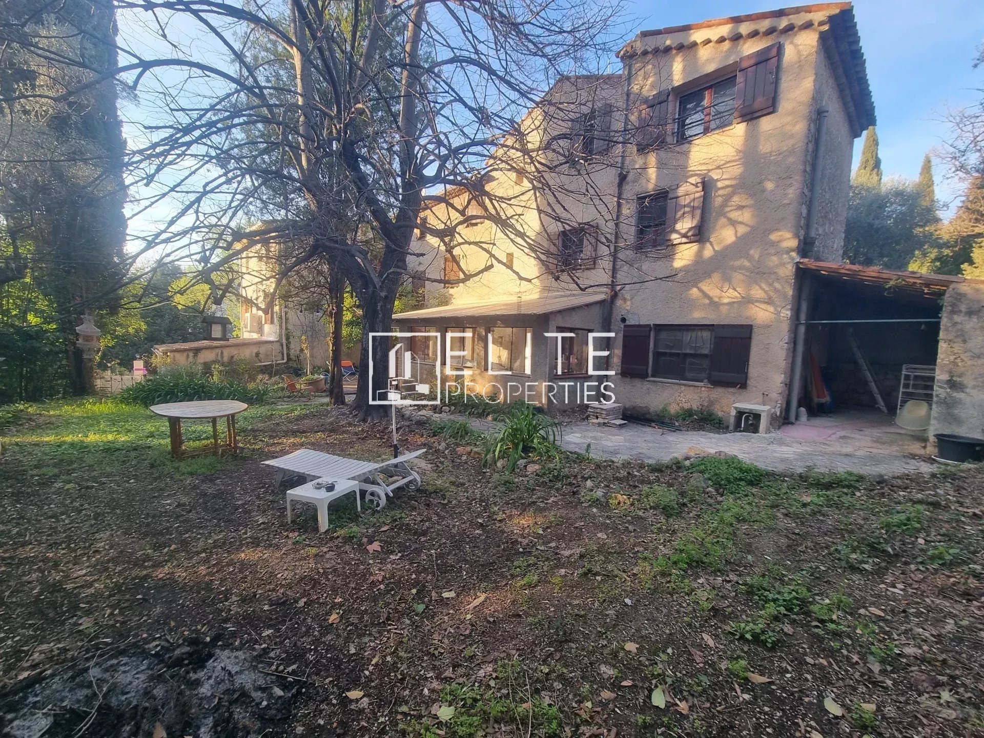 Maison à vendre, 160m², Grasse