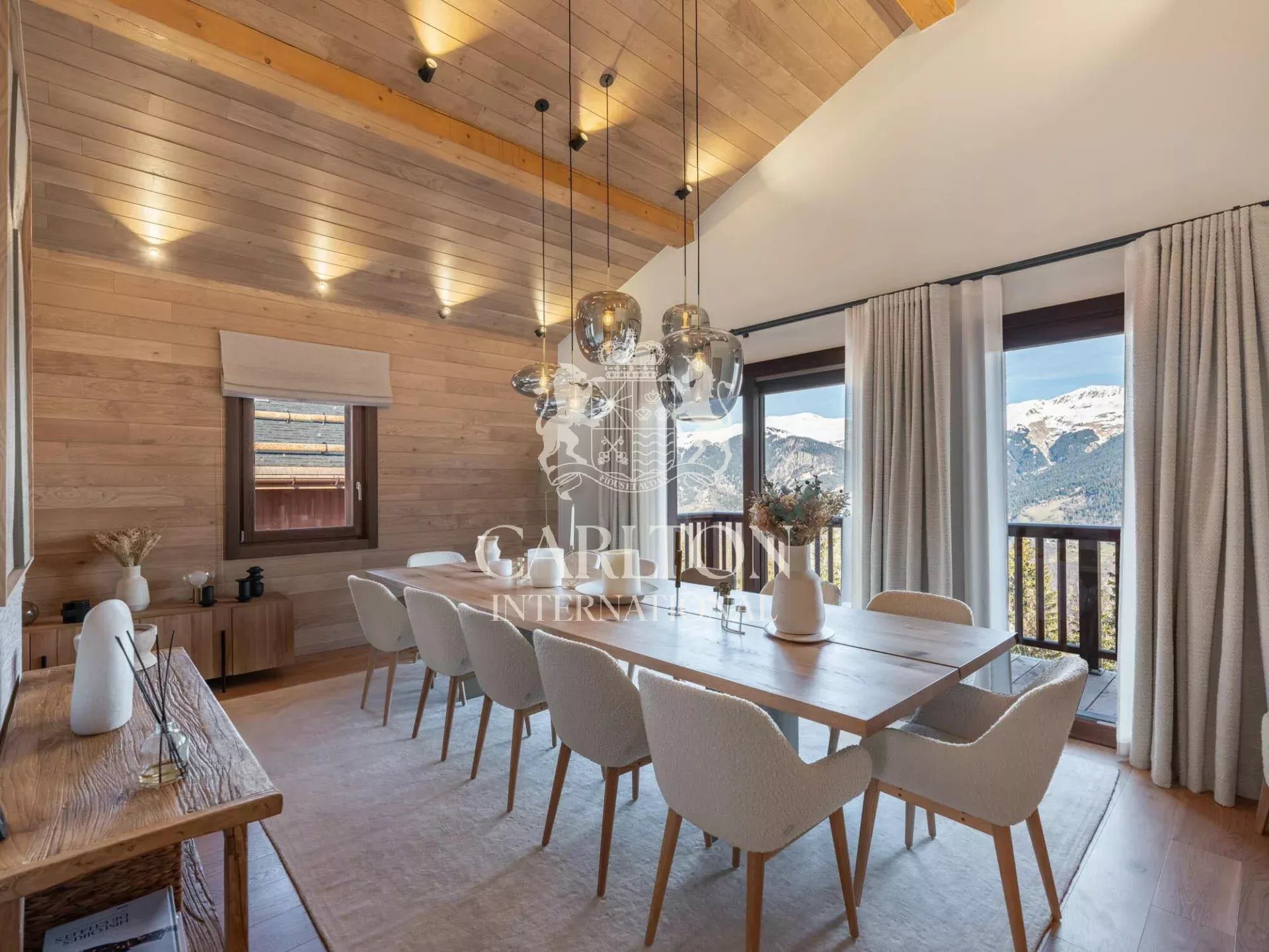 Maison à louer, 246m², Saint-Bon-Tarentaise