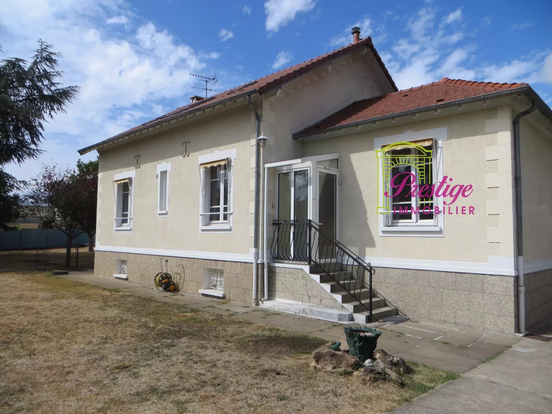 Maison à vendre, 91m², Le Mesnil-le-Roi