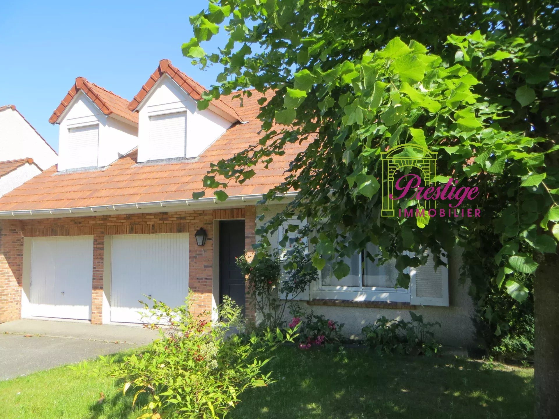 Maison à vendre, 114m², Le Mesnil-le-Roi