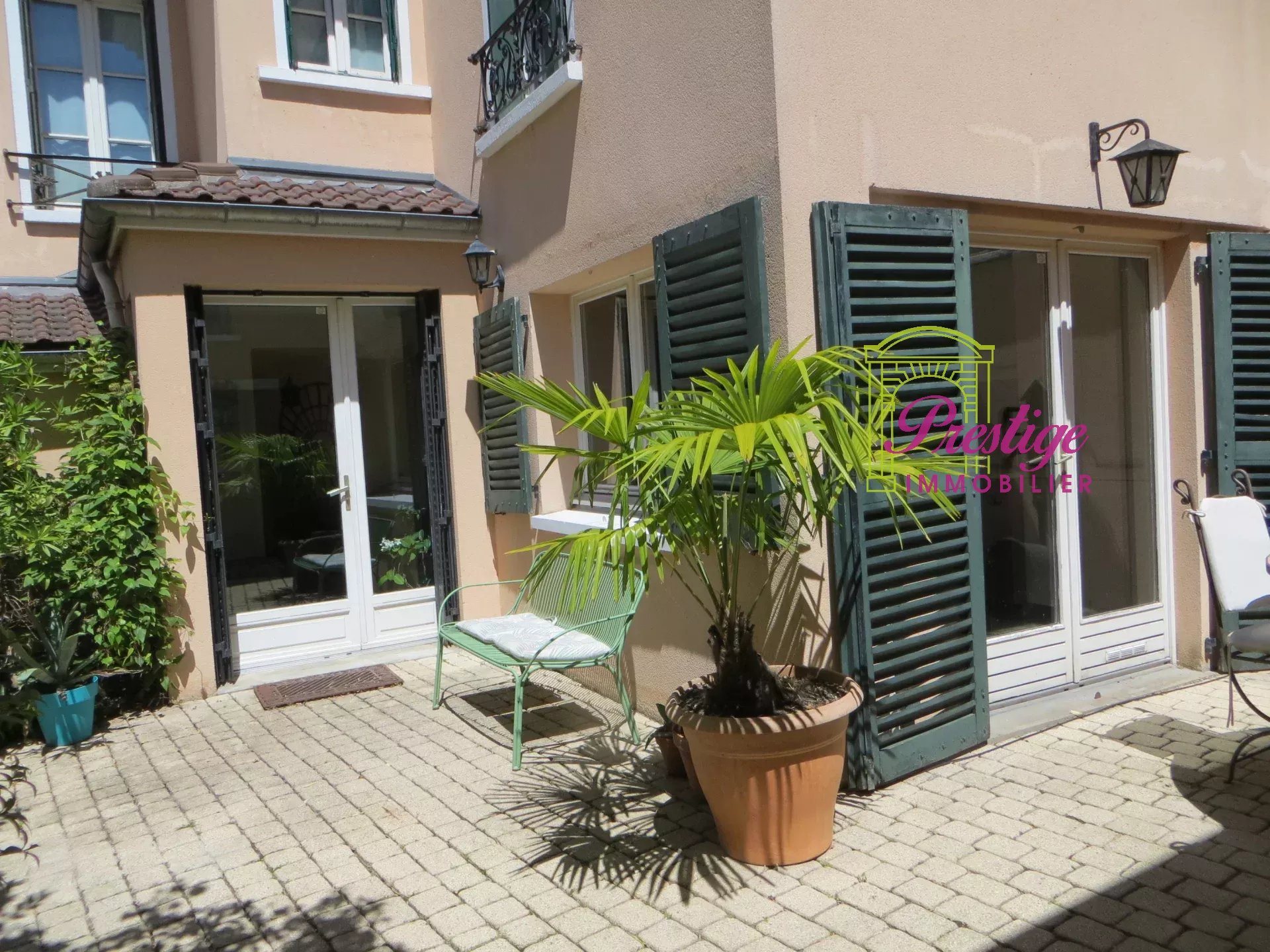 Maison à vendre, 147m², Le Mesnil-le-Roi