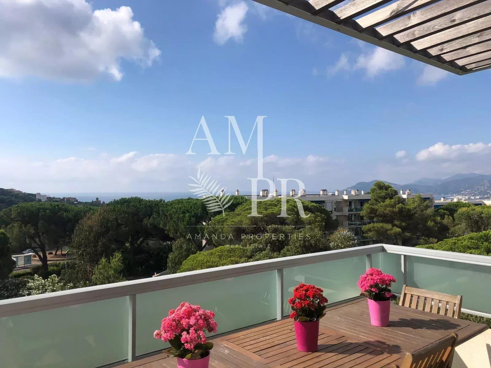 Appartement à vendre, 100m², Le Cannet