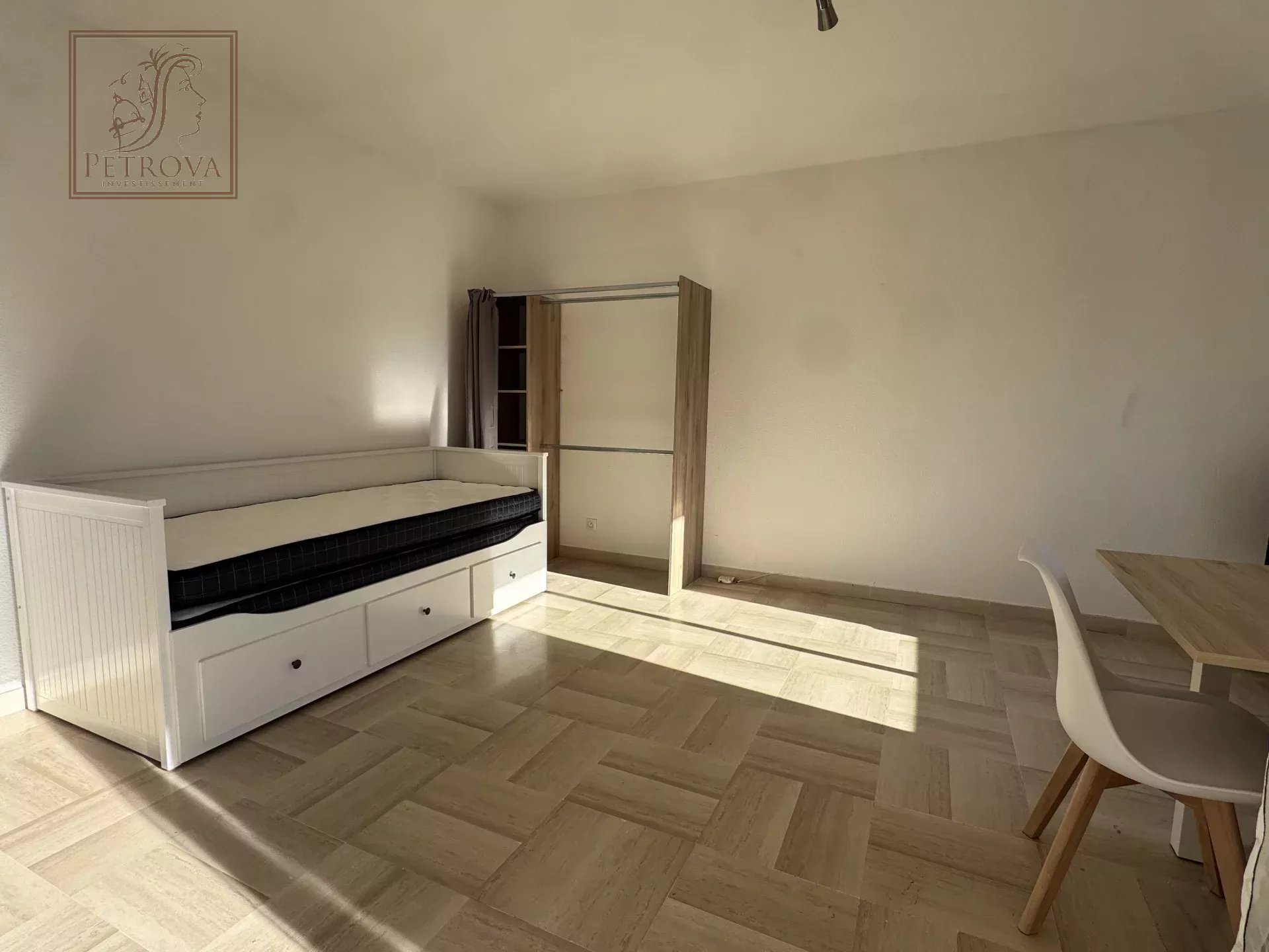 Appartement à louer, 26m², Nice