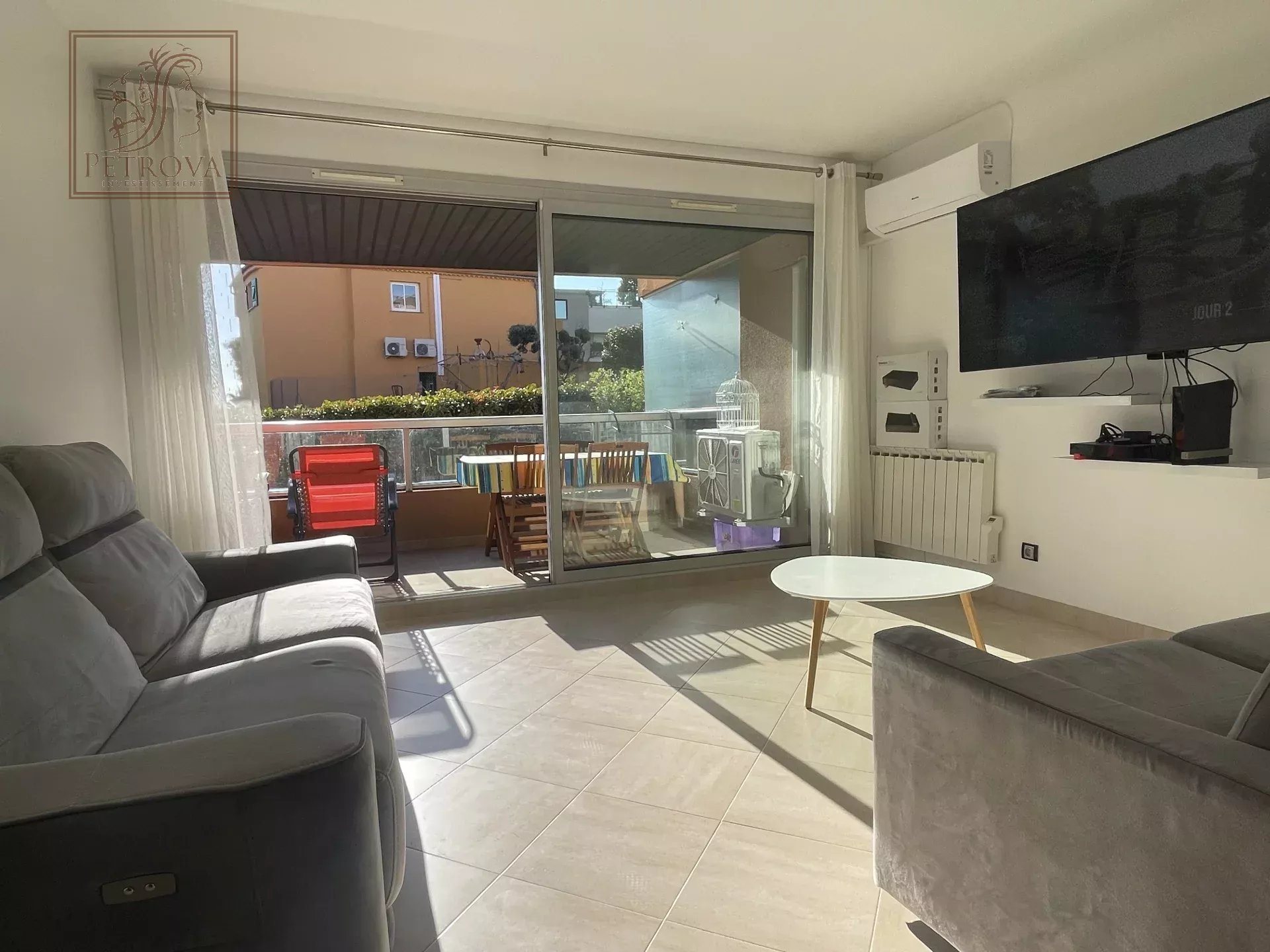 Appartement à louer, 61m², Nice