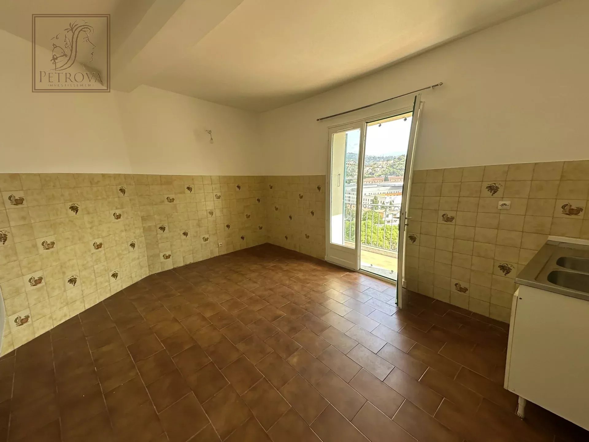Appartement à louer, 90m², Nice