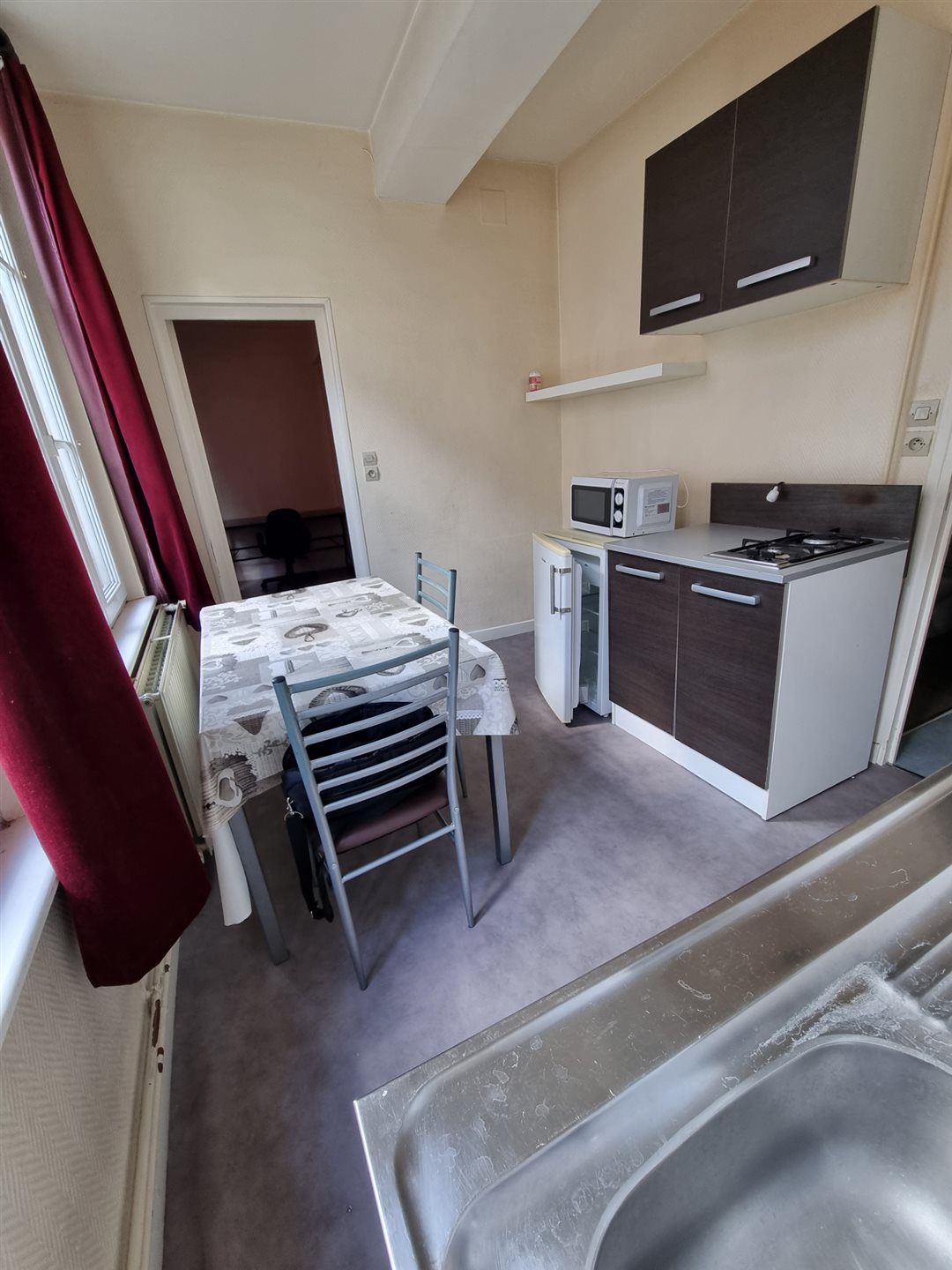 Appartement à louer, 30m², Laon
