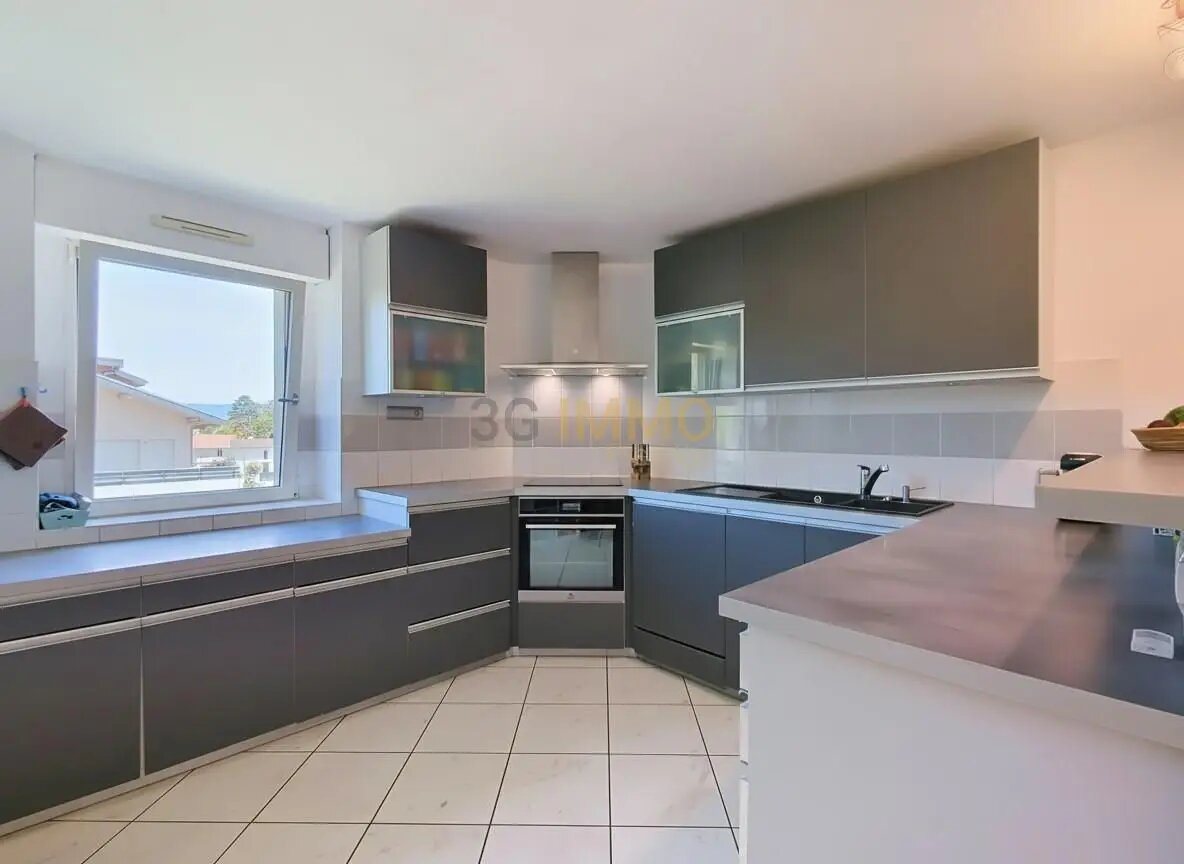 Appartement à vendre, 102m², Annemasse