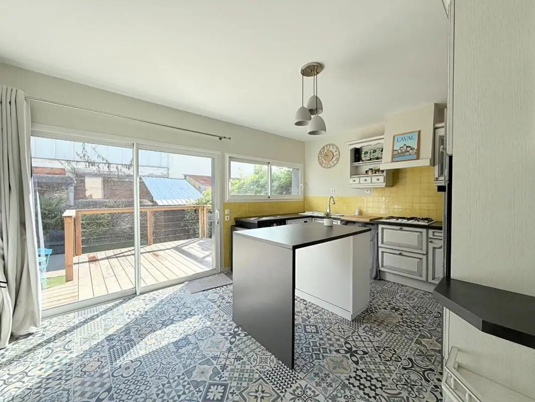 Maison à louer, 74m², Laval