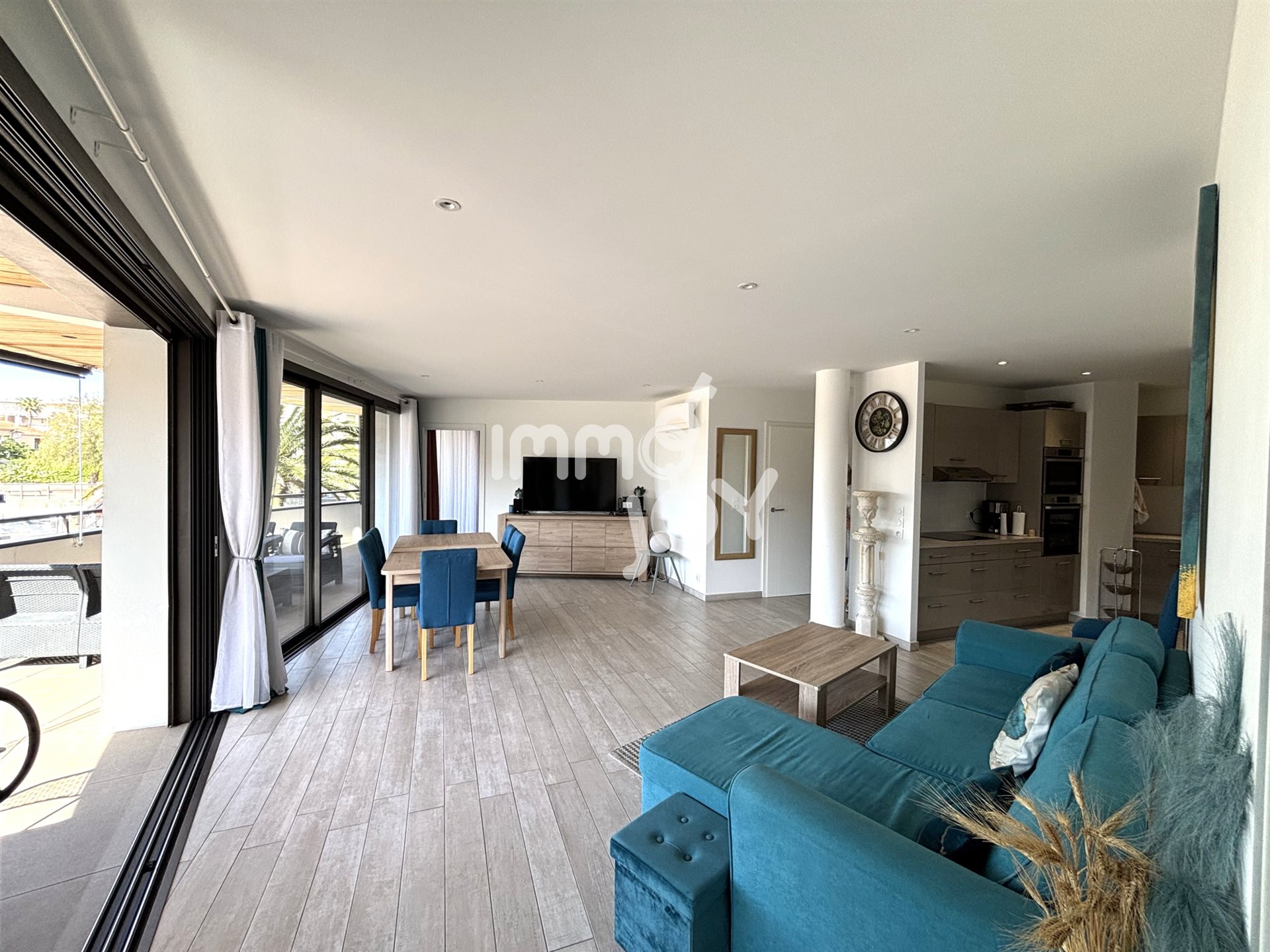 Appartement à vendre, 82m², Fréjus