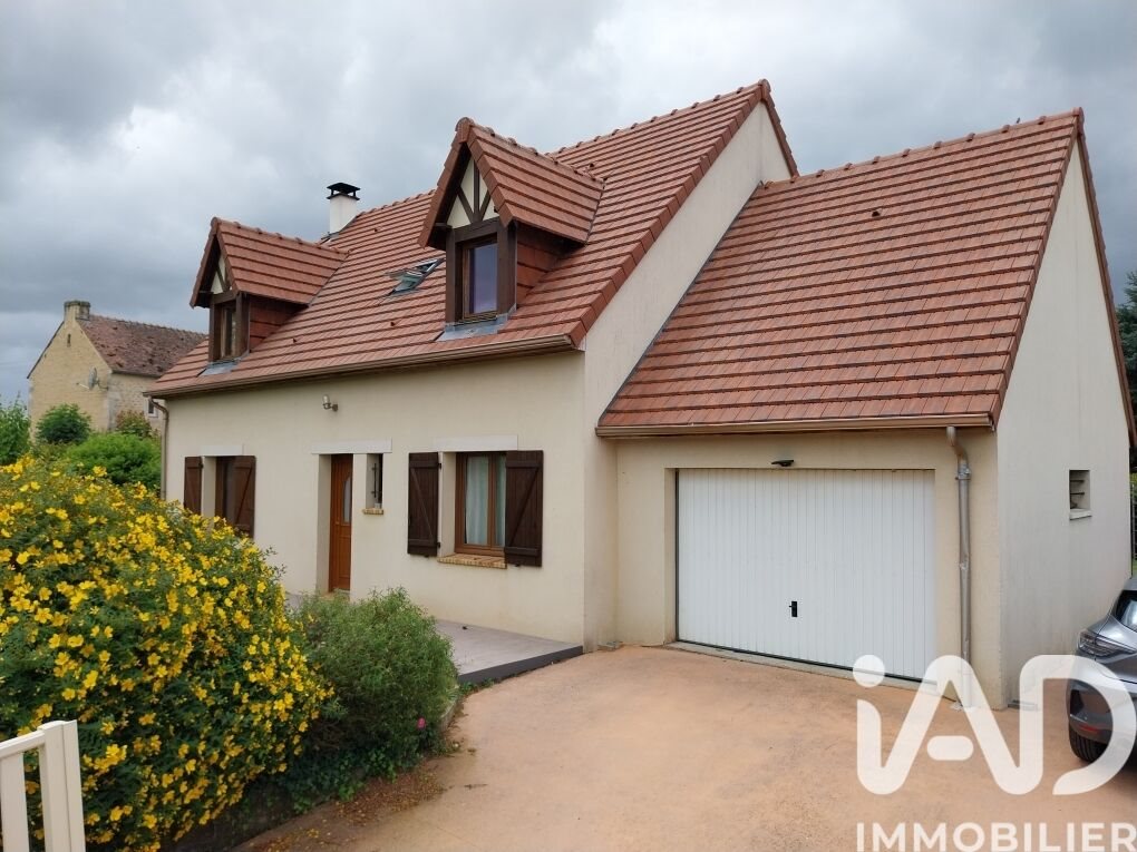 Maison à vendre, 131m², Ussy