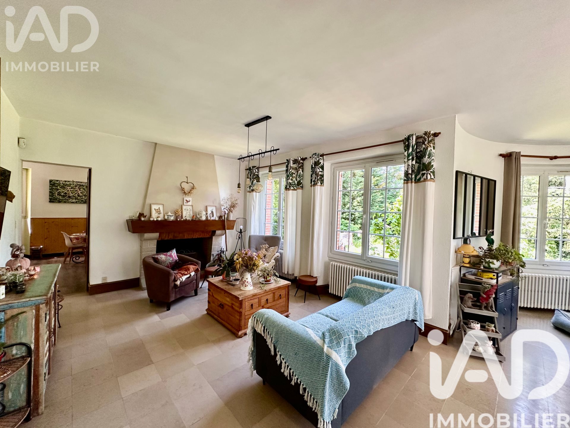 Maison à vendre, 260m², Saint-Gondon
