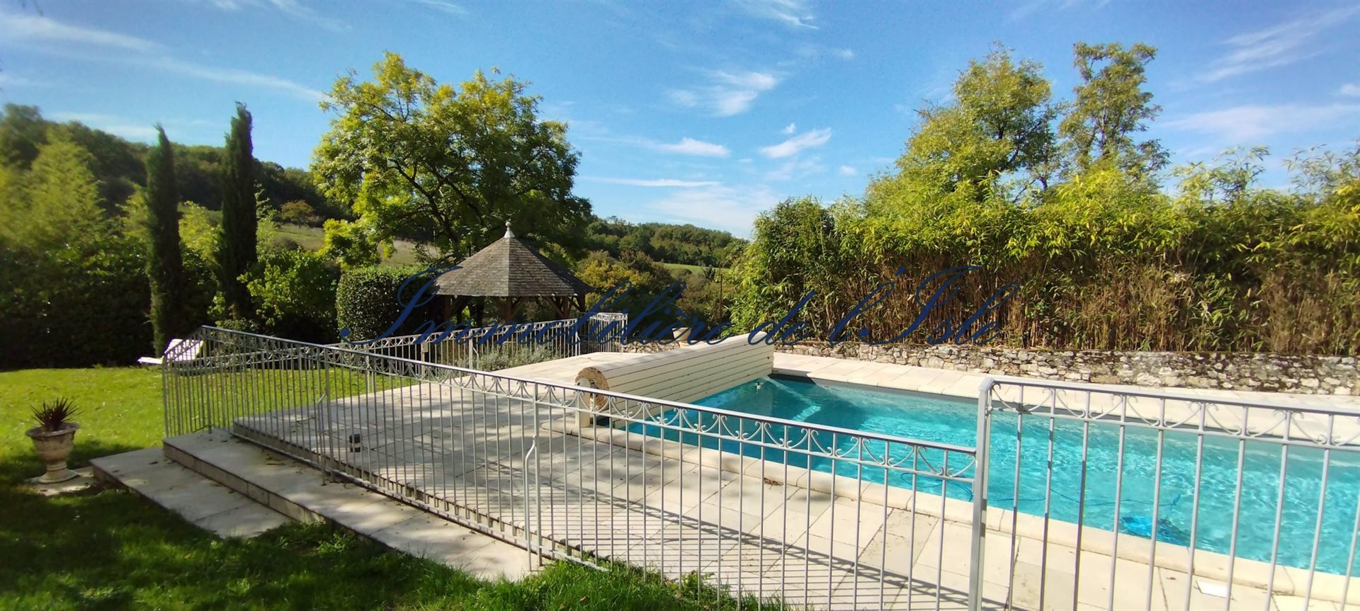 Maison à vendre, 450m², Hautefort