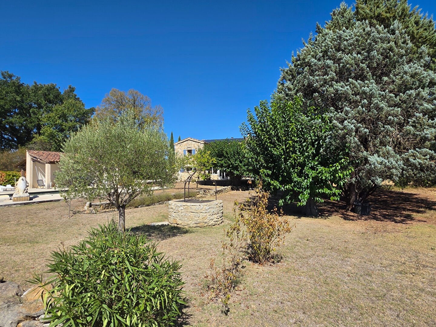 Maison à vendre, 200m², Barjac