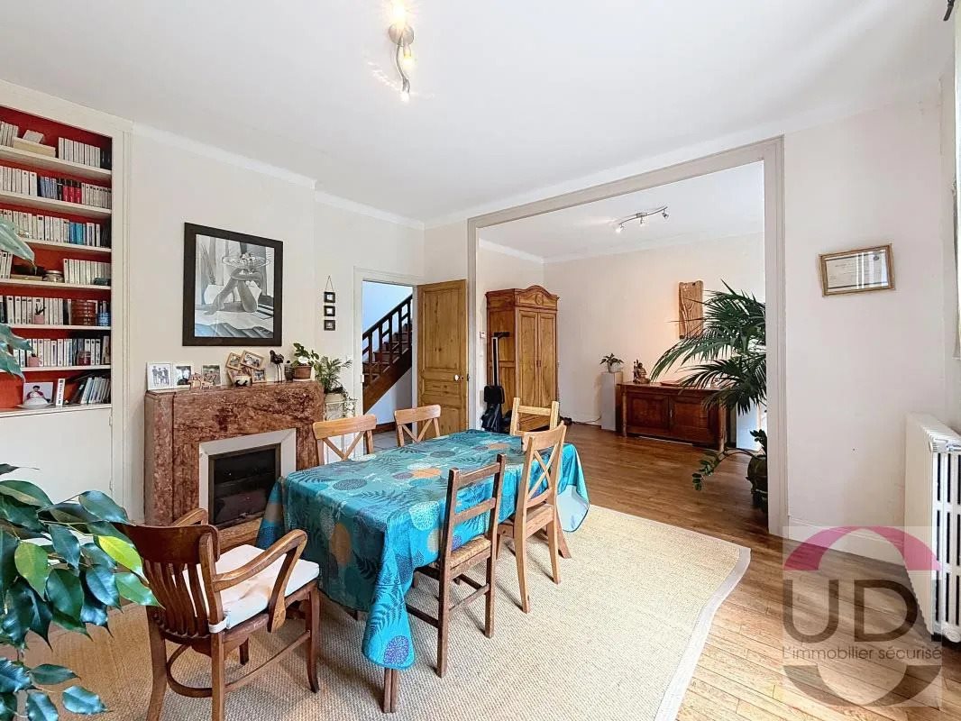 Maison à vendre, 218m², Saint-Vaury