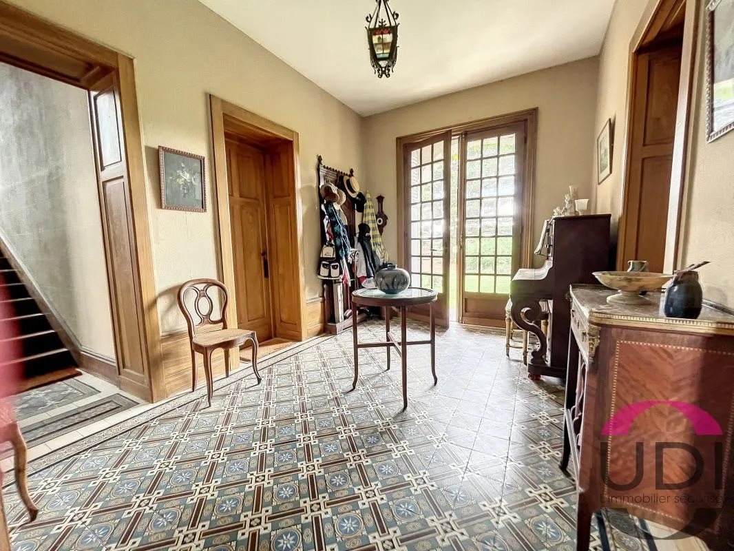 Maison à vendre, 219m², Vidaillat