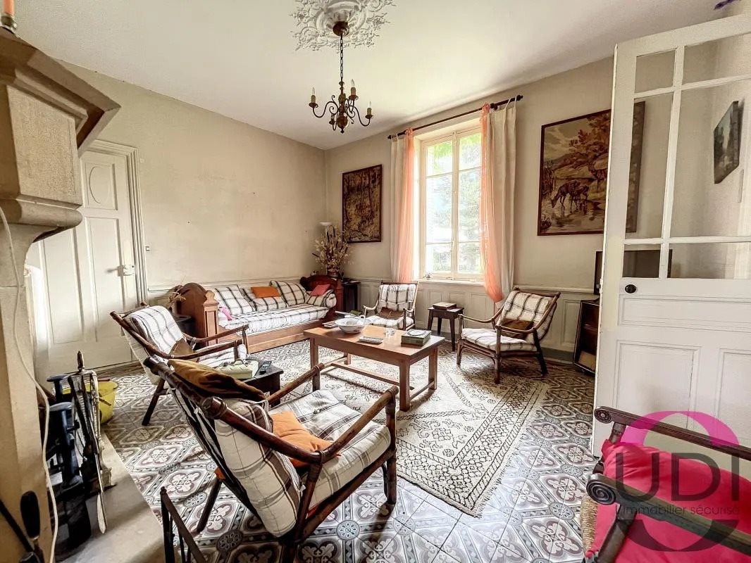 Maison à vendre, 219m², Vidaillat