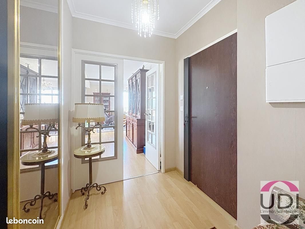 Appartement à vendre, 82m², Guéret