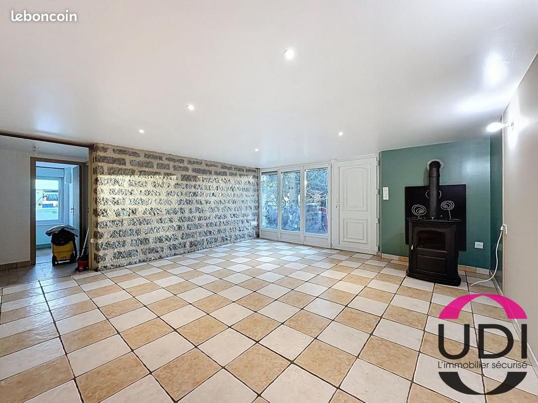 Appartement à louer, 84m², Ahun