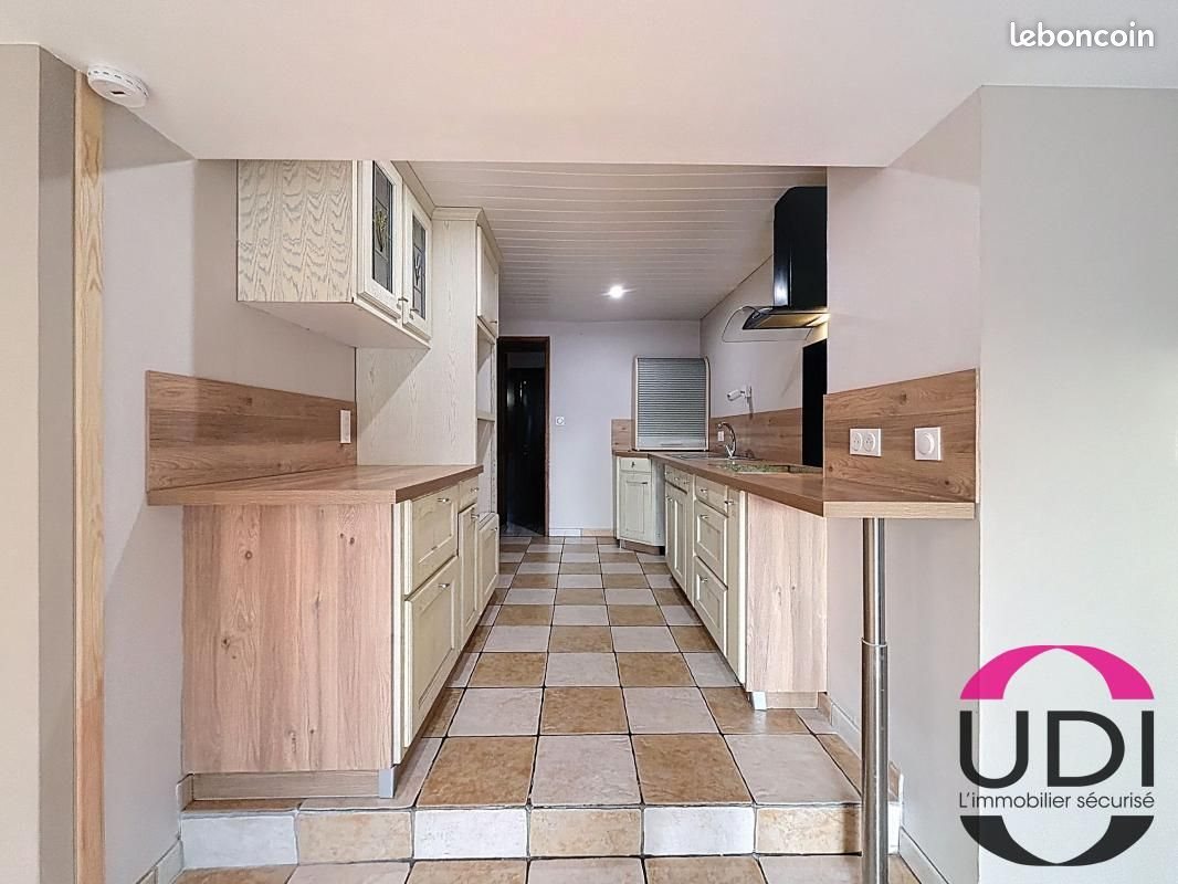 Appartement à louer, 84m², Ahun
