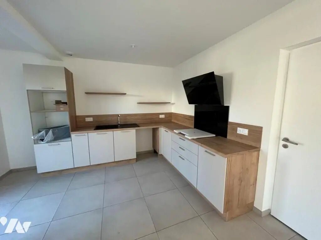 Maison à louer, 5m², Saint-Bonnet-de-Mure