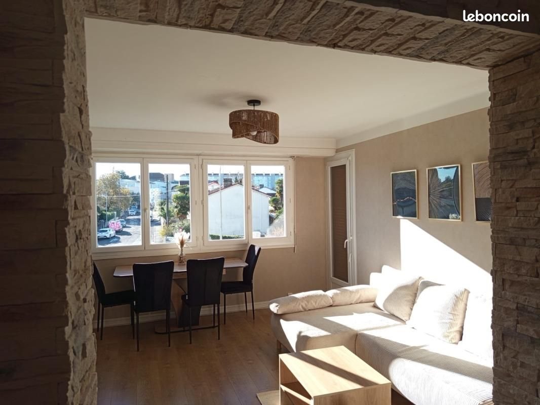 Appartement à louer, 55m², Billère