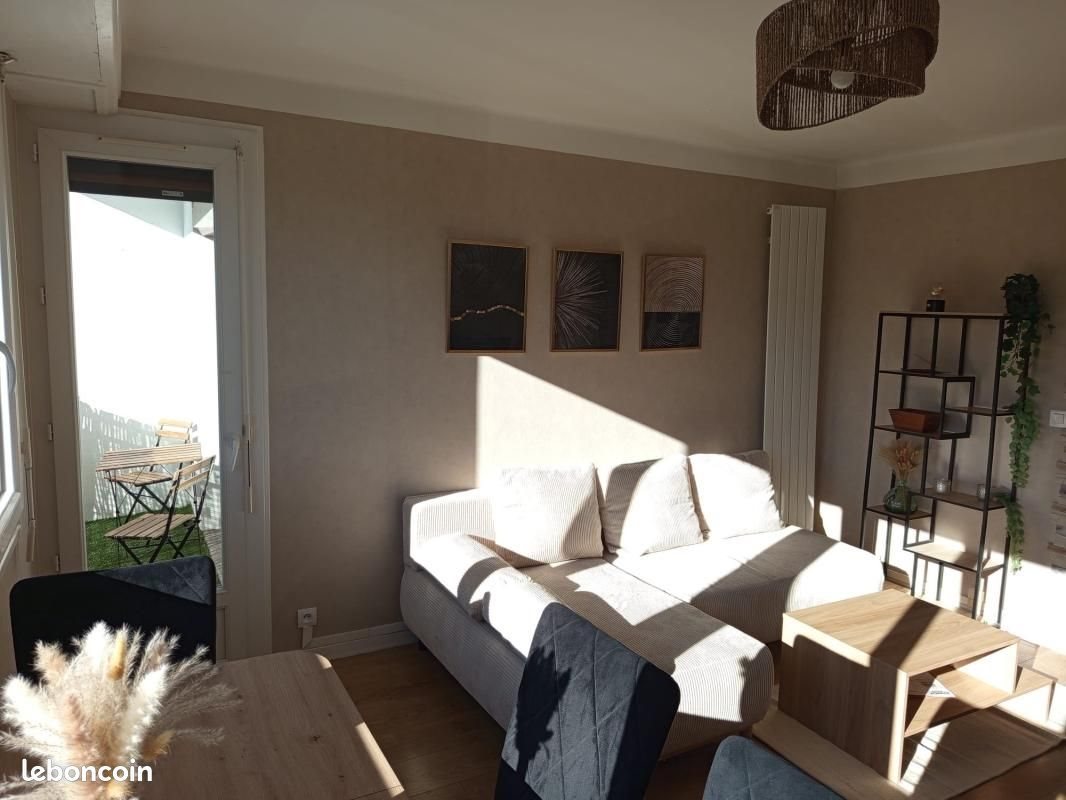 Appartement à louer, 55m², Billère