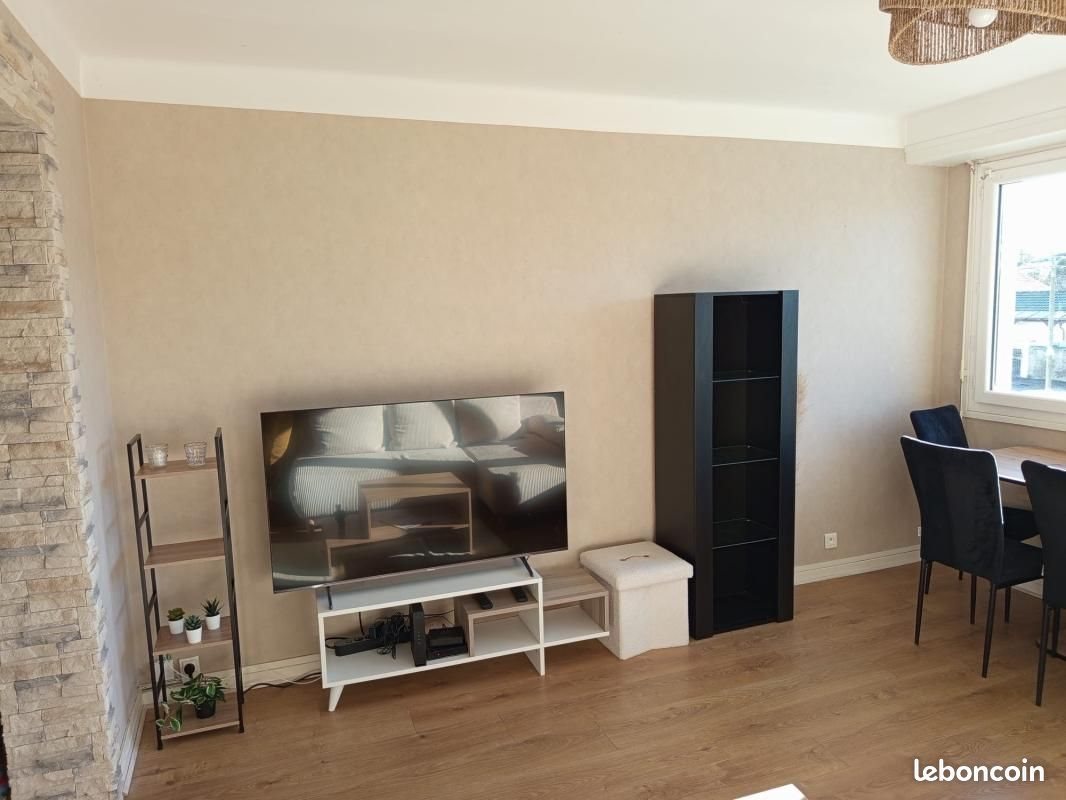 Appartement à louer, 55m², Billère
