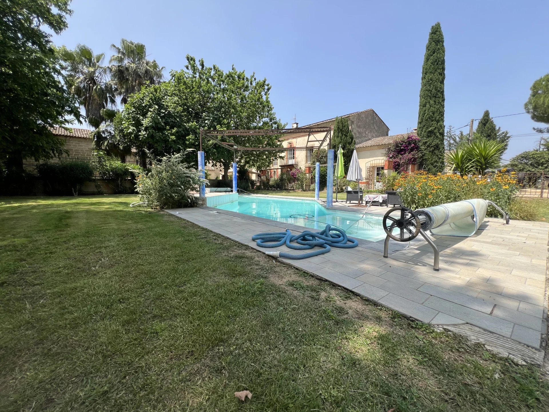 Maison à vendre, 380m², Le Cailar