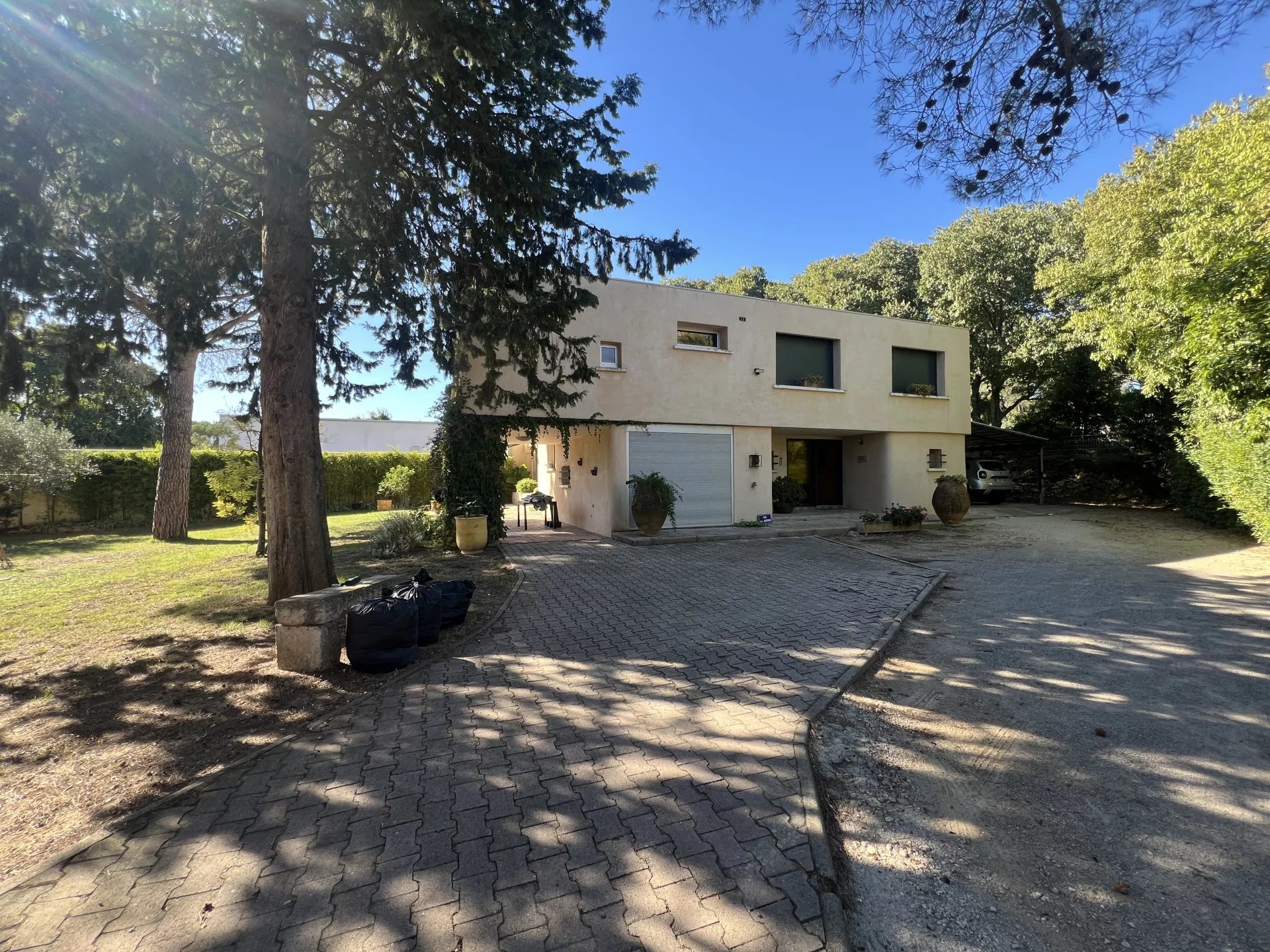 Maison à vendre, 200m², Nîmes