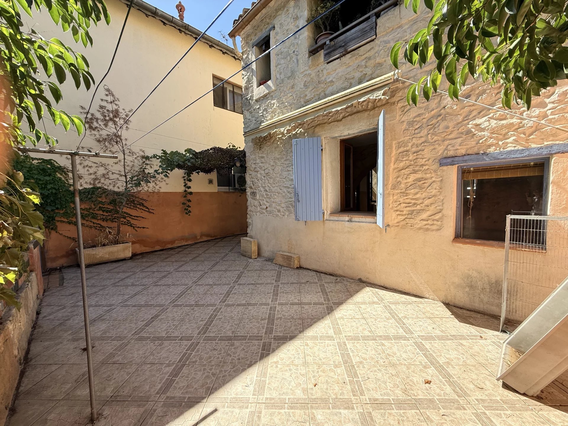 Maison à vendre, 220m², Nîmes