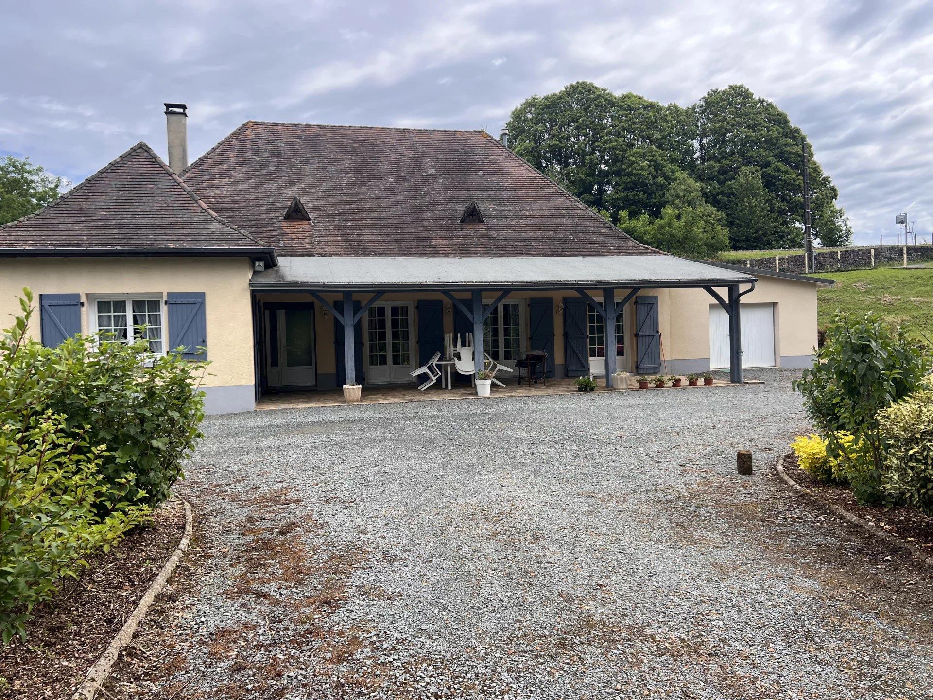 Maison à vendre, 116m², Saint-Pierre-de-Frugie